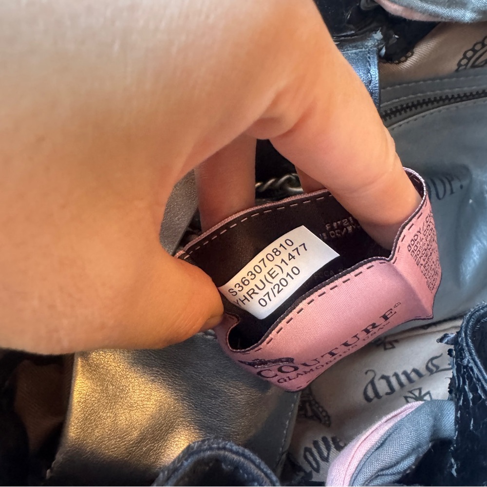 Juicy Couture Gray and Pink Scottie Bags - Picture 5 of 10